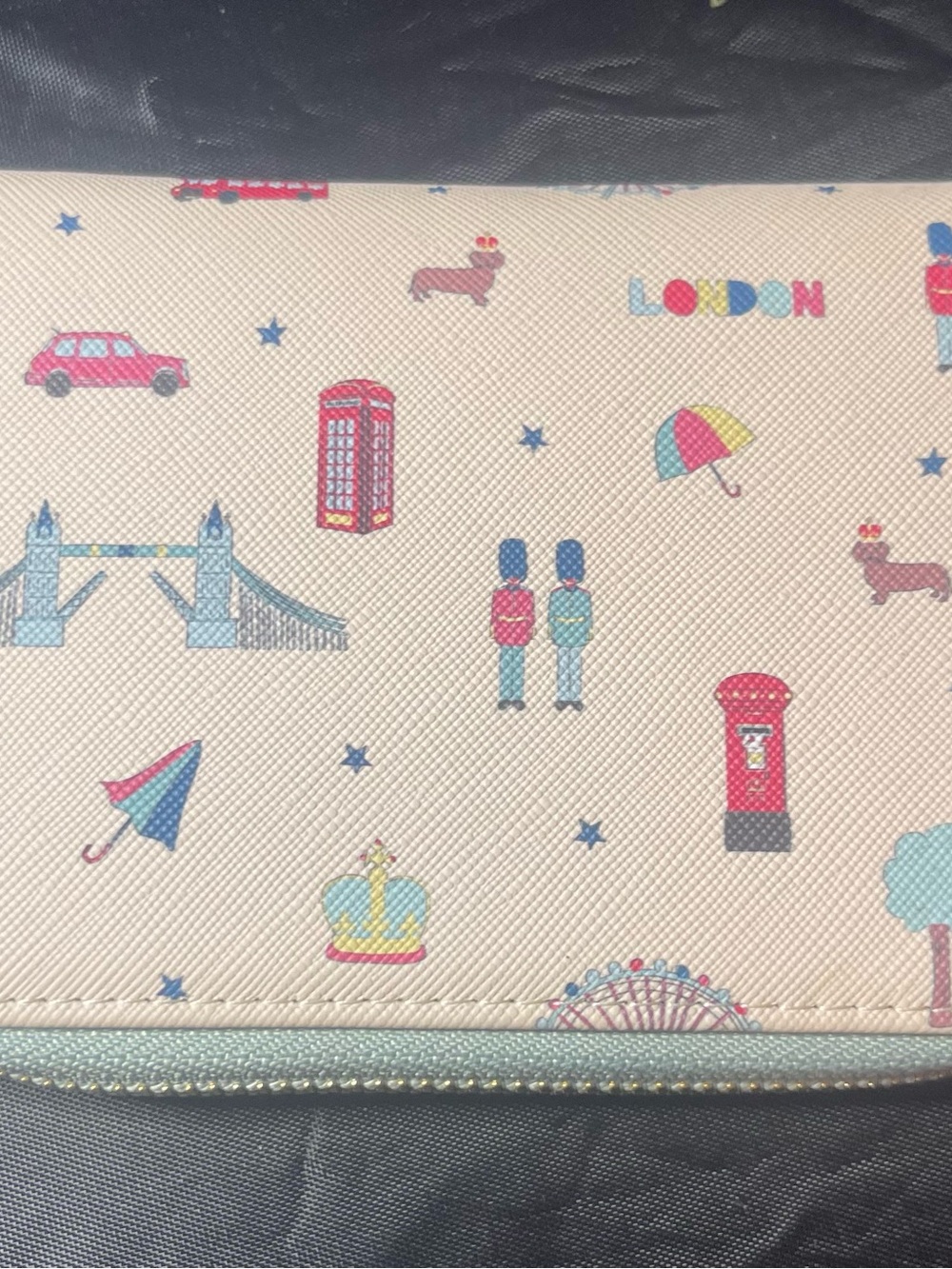 Women’s Pink London Print Cosmetic Pouch